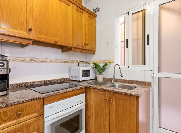 Återförsäljning - Lägenhet - Torrevieja - parque del naciones