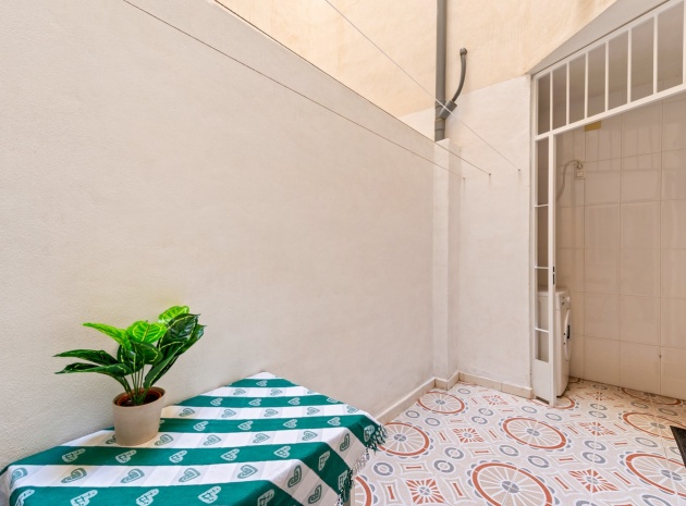 Återförsäljning - Lägenhet - Torrevieja - parque del naciones