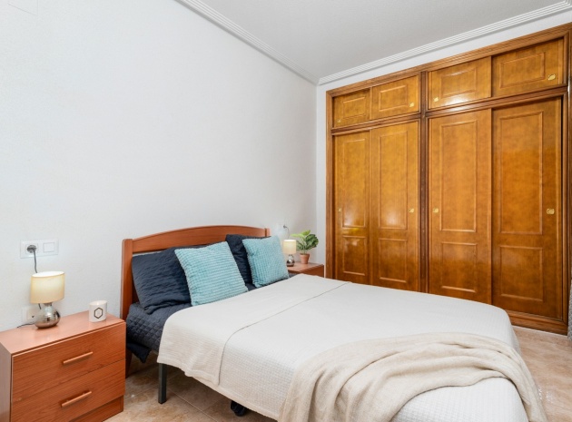 Återförsäljning - Lägenhet - Torrevieja - parque del naciones