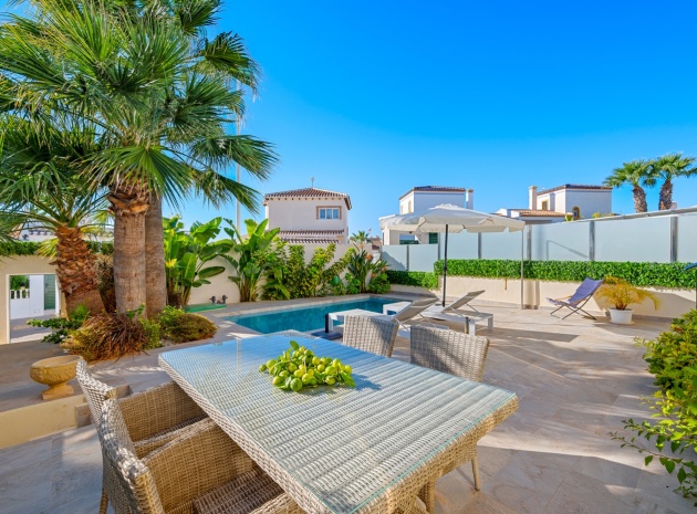 Wederverkoop - Villa - Villamartin - Los Dolses