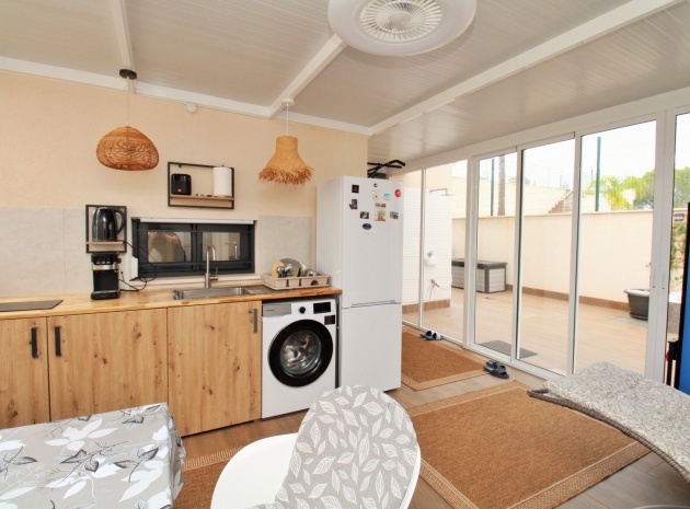 Wiederverkauf - Wohnung - San Miguel de Salinas