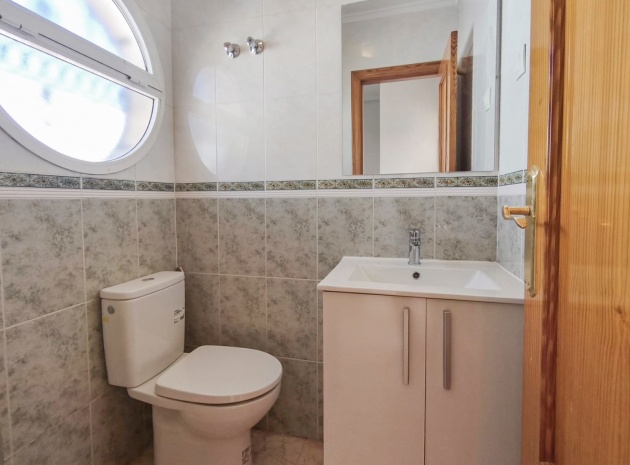 Återförsäljning - Radhus - Los Altos