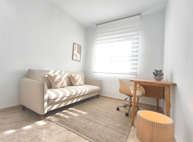 Resale - Villa - Villamartin - Los Dolses