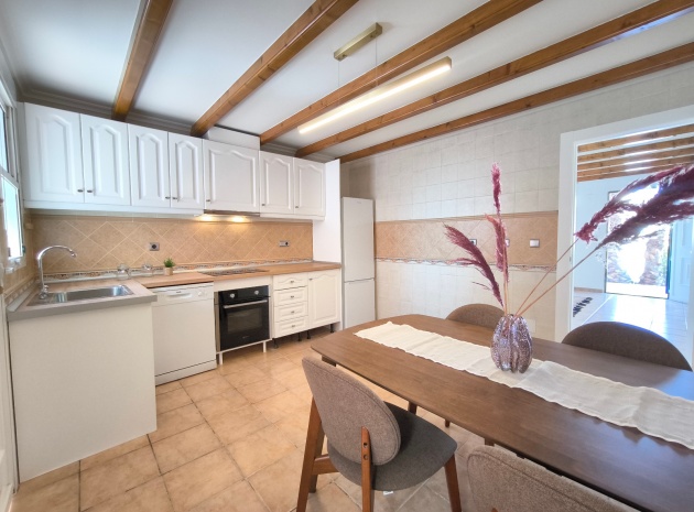 Resale - Villa - Villamartin - Los Dolses