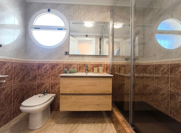 Resale - Villa - Villamartin - Los Dolses