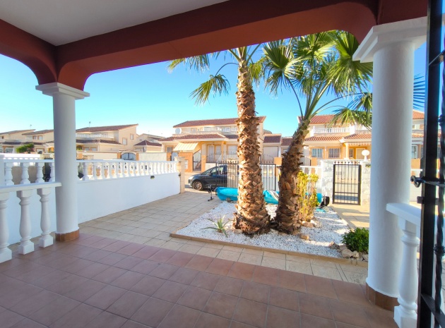 Resale - Villa - Villamartin - Los Dolses