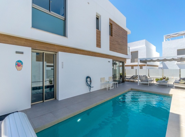 Revente - Villa - Villamartin