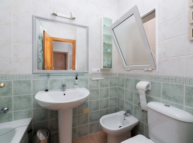 Wiederverkauf - Villa - Villamartin - Res. Coral