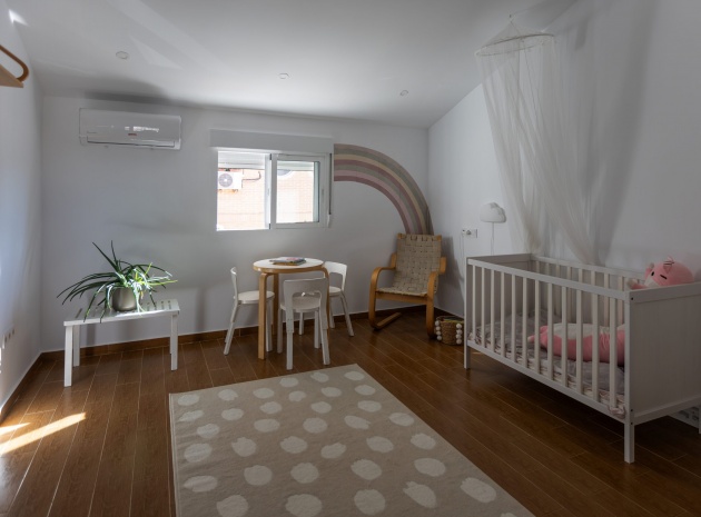 Resale - Townhouse - Torrevieja - Aguas Nuevas