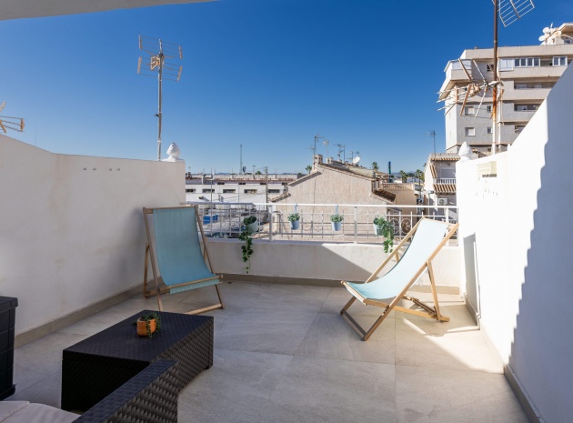 Resale - Townhouse - Torrevieja - Aguas Nuevas