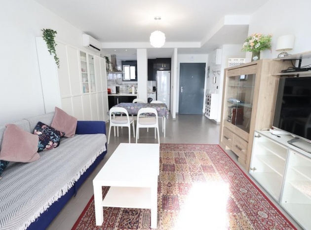 Resale - Bungalow - Orihuela Costa - La Zenia