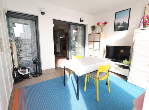 Resale - Bungalow - Orihuela Costa - La Zenia