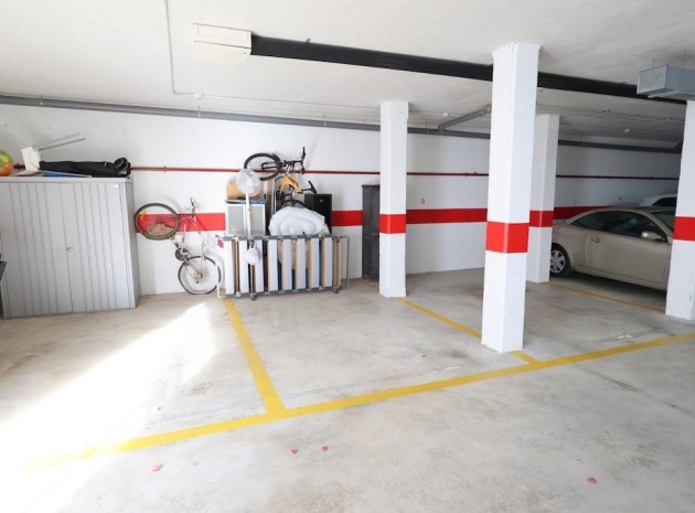 Resale - Bungalow - Orihuela Costa - La Zenia