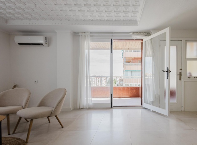 Revente - Appartement - Torrevieja - Beachside Torrevieja