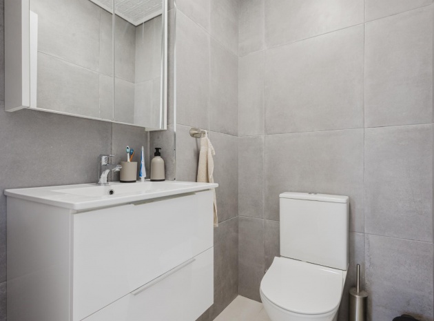 Revente - Appartement - Torrevieja - Beachside Torrevieja