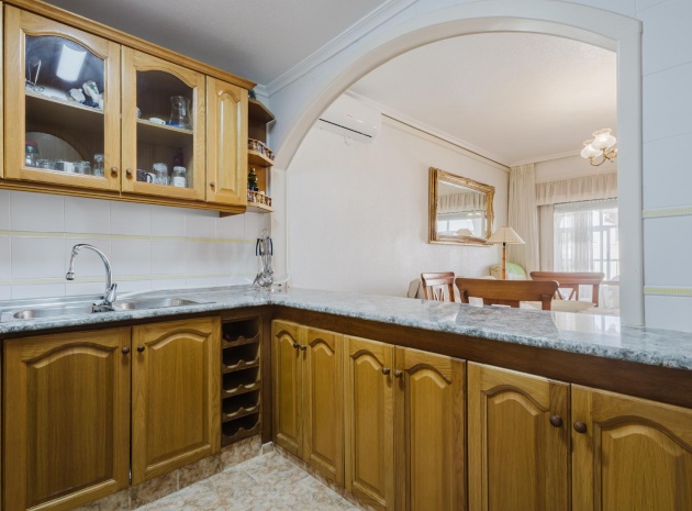 Återförsäljning - Lägenhet - Torrevieja