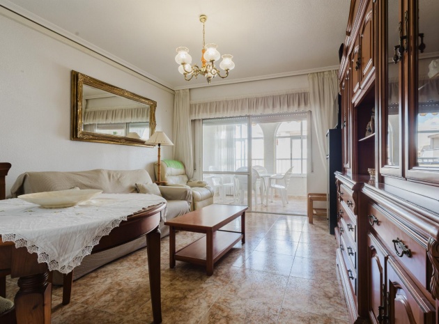 Återförsäljning - Lägenhet - Torrevieja