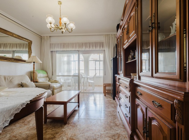 Återförsäljning - Lägenhet - Torrevieja