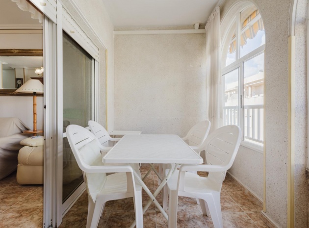 Återförsäljning - Lägenhet - Torrevieja