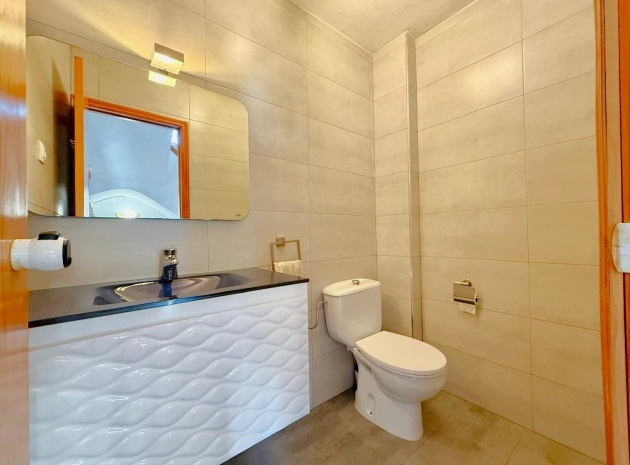 Resale - Townhouse - Villamartin - verdemar