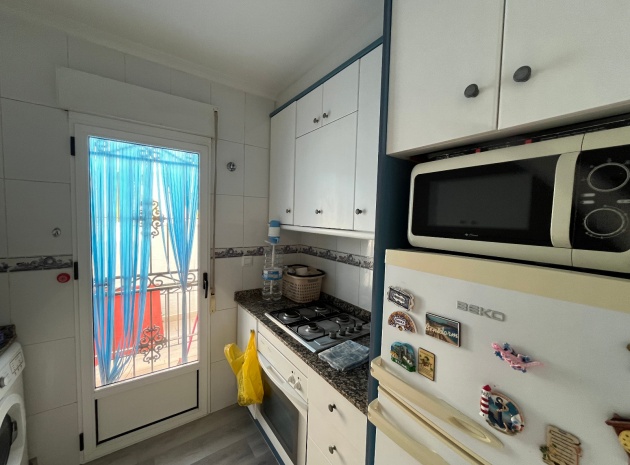 Resale - Villa - Los Montesinos - entre naranjos