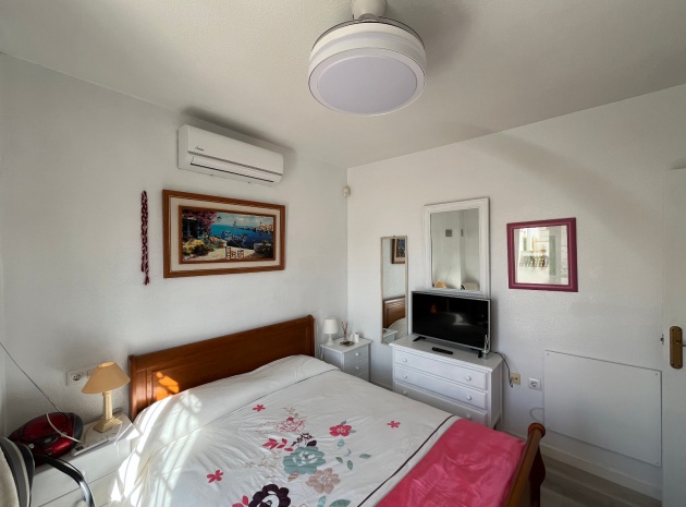 Resale - Villa - Los Montesinos - entre naranjos