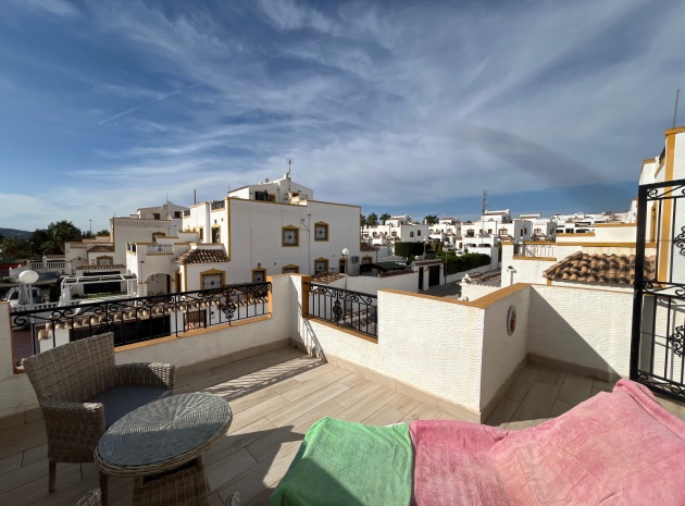 Resale - Villa - Los Montesinos - entre naranjos