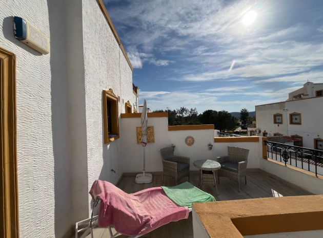 Resale - Villa - Los Montesinos - entre naranjos