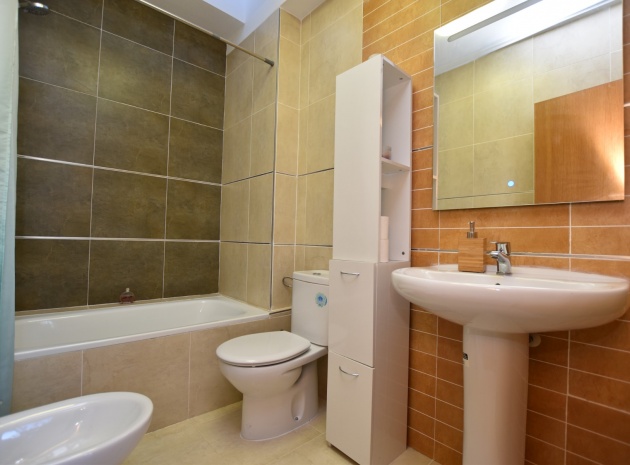 Resale - Villa - Algorfa - La Finca Golf Resort