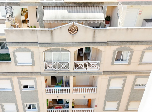 Resale - Apartment - Torrevieja - Beachside Torrevieja