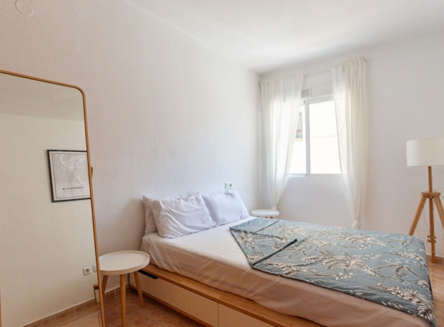 Resale - Apartment - Torrevieja - Beachside Torrevieja