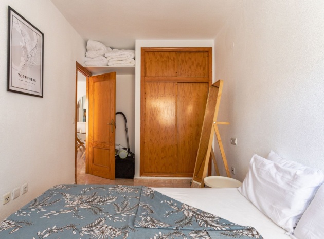 Resale - Apartment - Torrevieja - Beachside Torrevieja