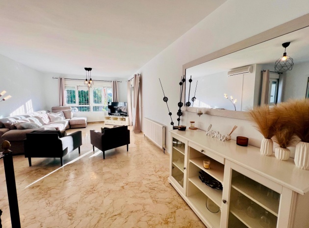 Resale - Villa - Villamartin - las ramblas