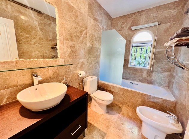 Resale - Villa - Villamartin - las ramblas