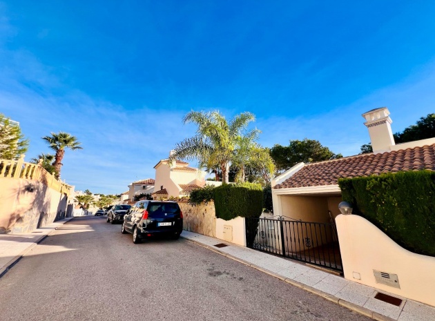 Resale - Villa - Villamartin - las ramblas