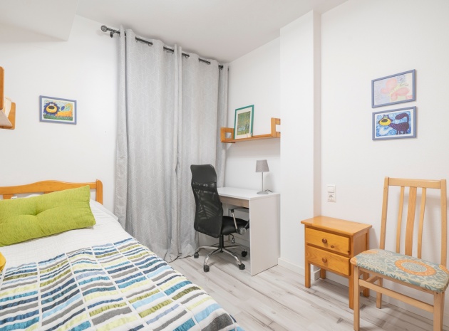Resale - Apartment - Torrevieja - Beachside Torrevieja