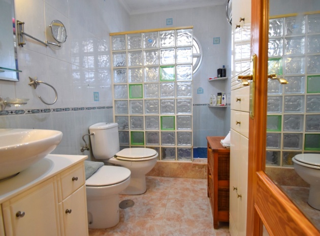 Resale - Villa - Playa Flamenca - iria