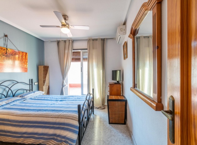 Wiederverkauf - Stadthaus - Torrevieja - Los balcones