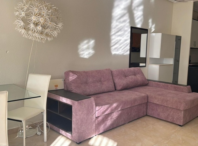 Wiederverkauf - Stadthaus - Punta Prima