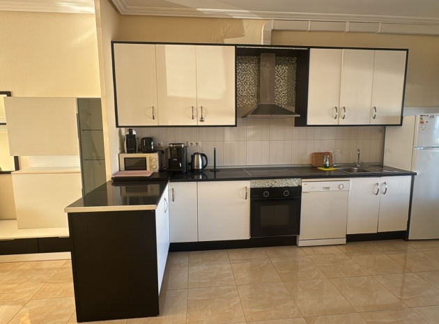 Wiederverkauf - Stadthaus - Punta Prima