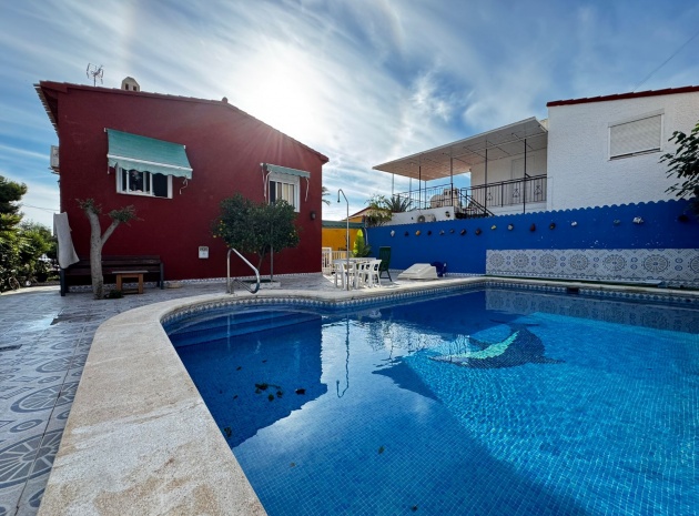 Wiederverkauf - Villa - Punta Prima