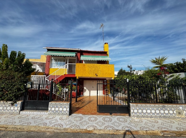 Wiederverkauf - Villa - Punta Prima