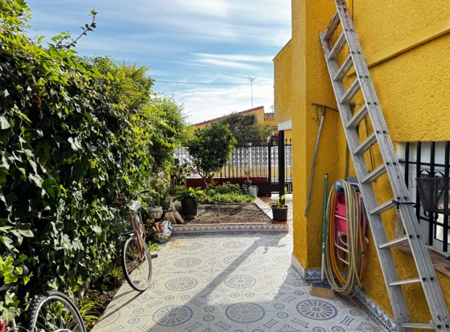 Wiederverkauf - Villa - Punta Prima