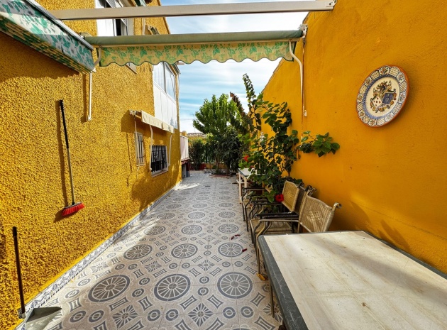 Wiederverkauf - Villa - Punta Prima