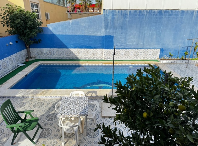 Wiederverkauf - Villa - Punta Prima