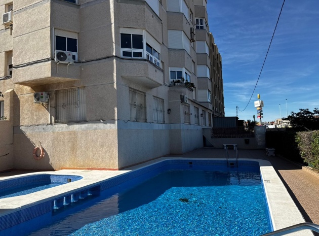 Revente - Appartement - Torrevieja - Punta Prima