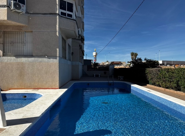 Revente - Appartement - Torrevieja - Punta Prima