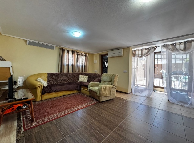 Resale - Townhouse - Punta Prima