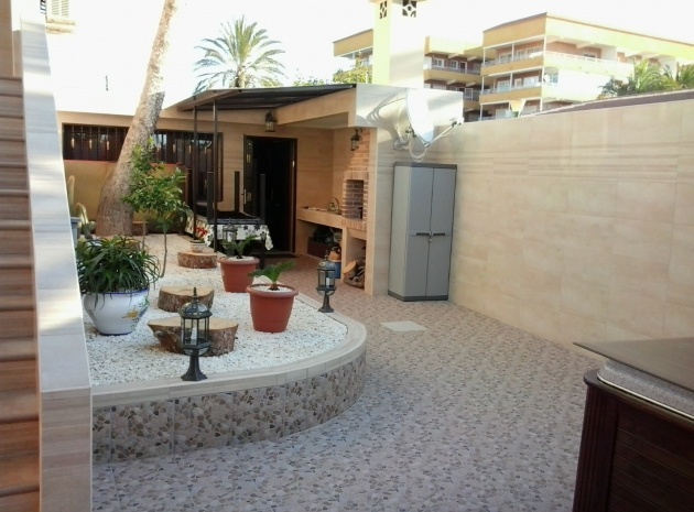 Resale - Townhouse - Punta Prima