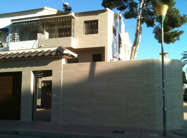 Resale - Townhouse - Punta Prima